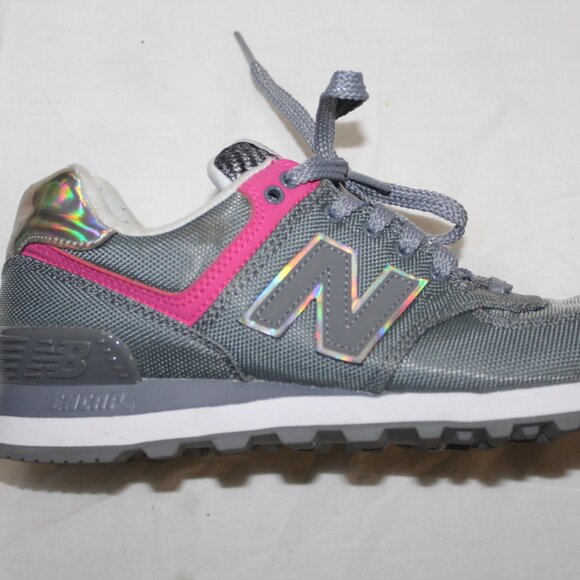 Shoes-004 - Picture 2 of 3